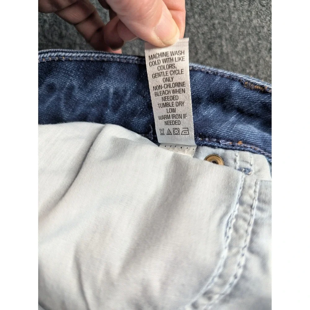 Blue Mountain Womens Straight Leg Jeans Medium‎ Wash Blue Denim Size 14 Stretch
